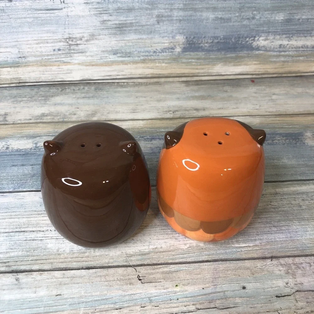 Mesa Home Products Ceramic Owl Salt and Pepper Shaker Set C. 1970's